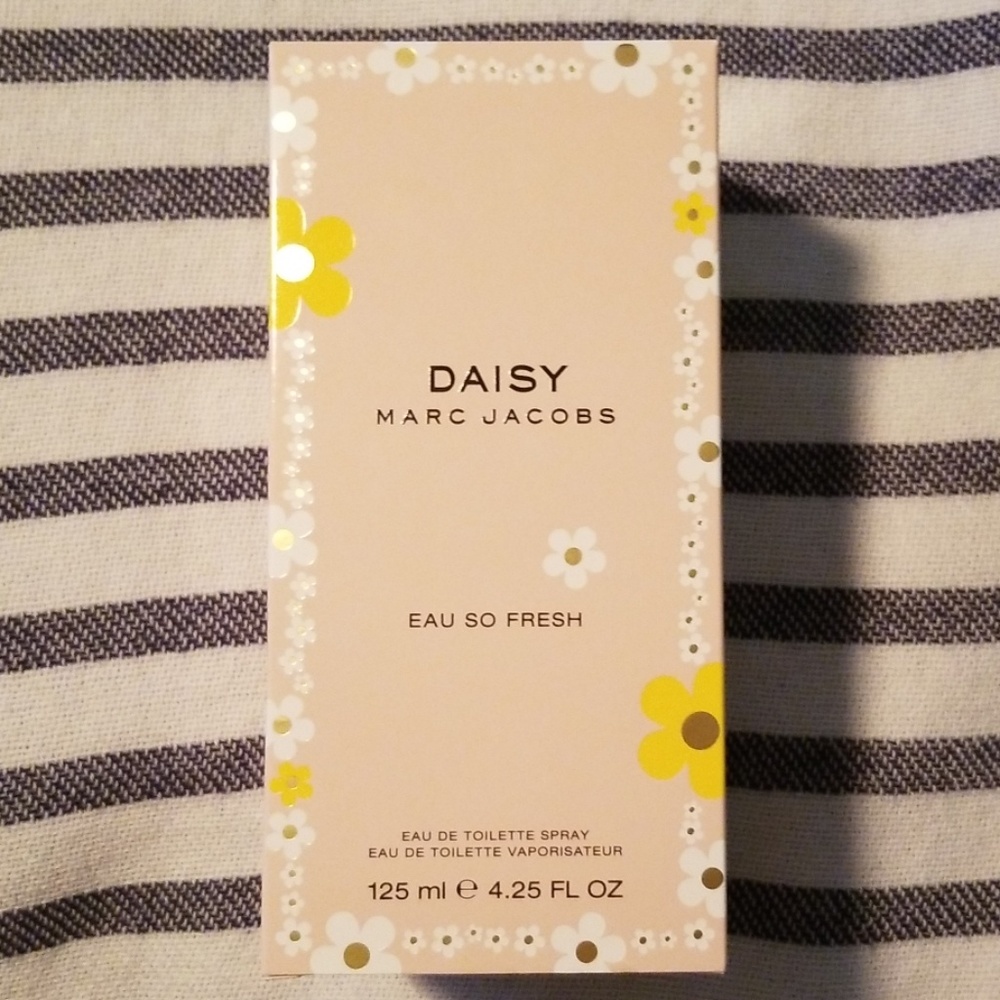 Daisy by Marc Jacobs